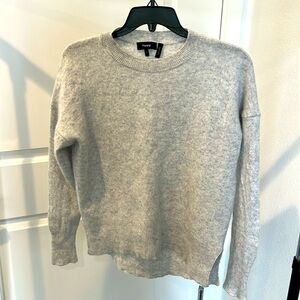 Theory Chashmere Sweater size L
